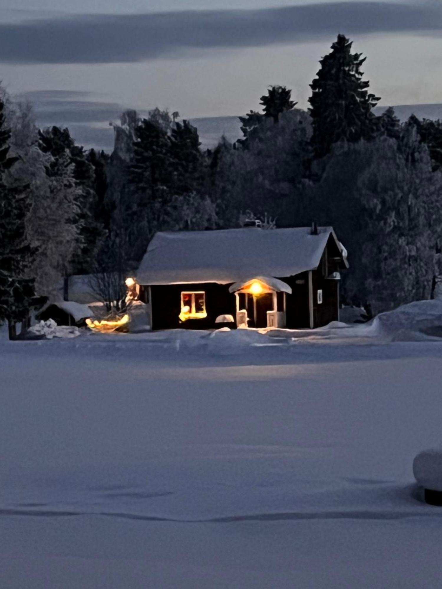Grindstugan Pa Fyras Gard Hammerdal Kültér fotó