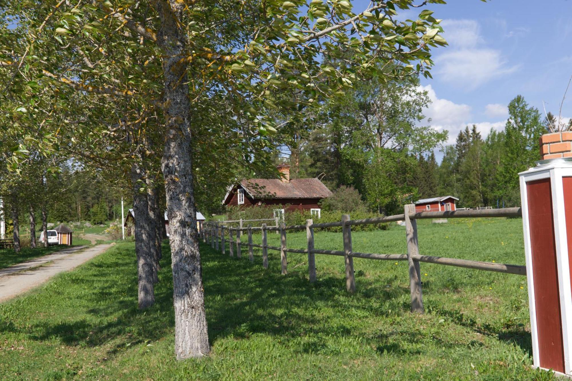 Grindstugan Pa Fyras Gard Hammerdal Kültér fotó